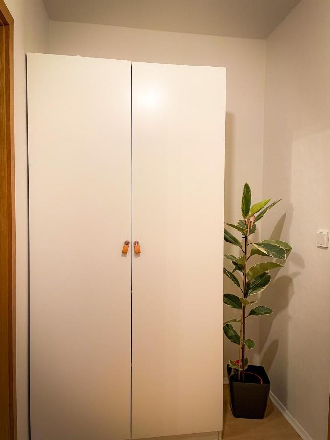 Schoenes Apartment Mit Terrasse เวิร์ซบวร์ก ภายนอก รูปภาพ
