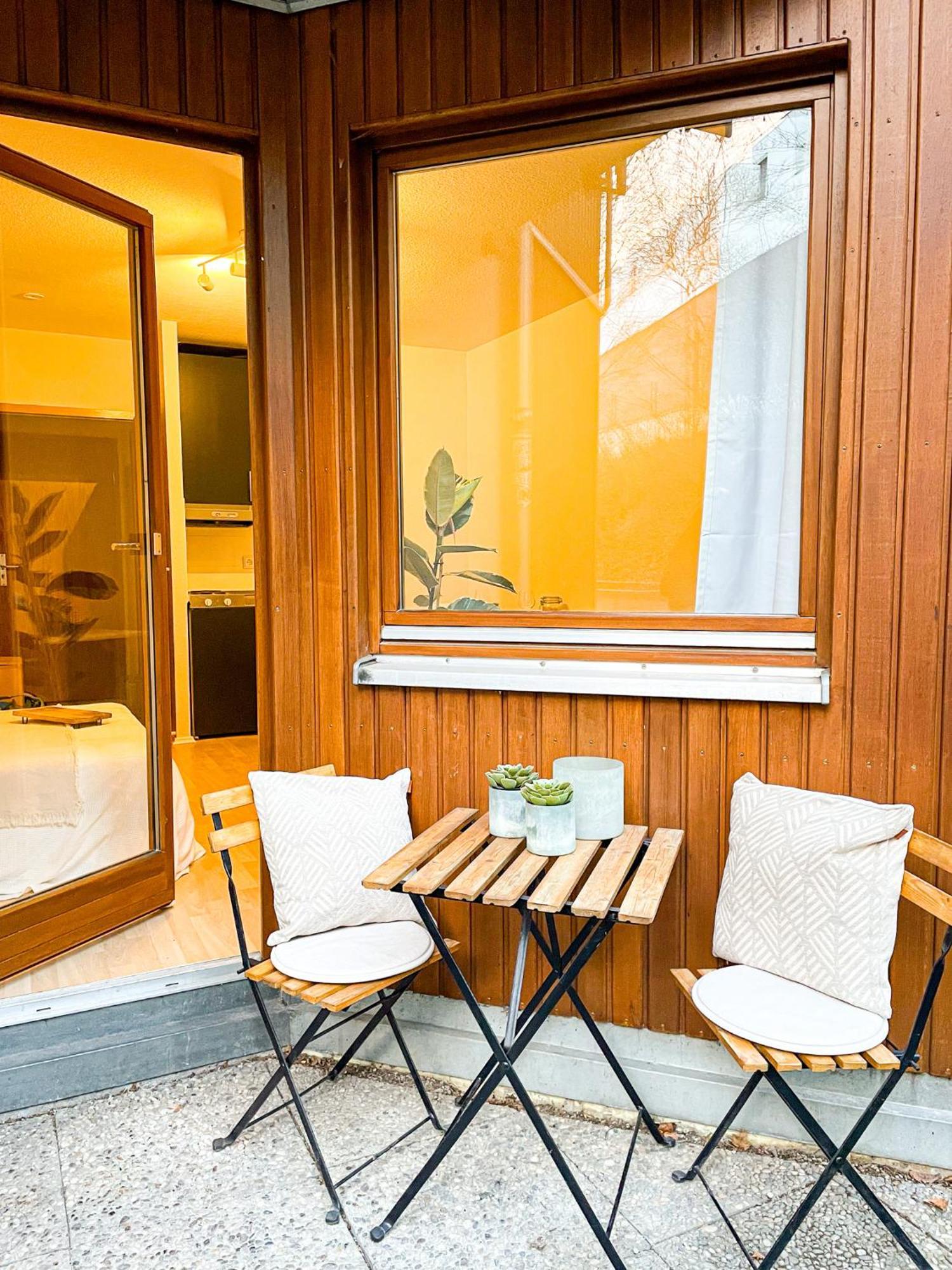 Schoenes Apartment Mit Terrasse เวิร์ซบวร์ก ภายนอก รูปภาพ